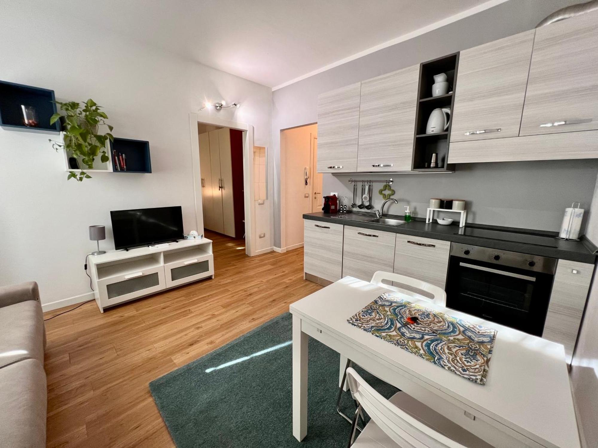 Cute Flat - Best Price - Wi Fi - Ac - Tv Firenze Esterno foto